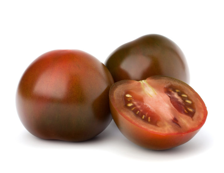 Отличается этот сорт необычной для помидоров окраской: темно-красной, почти бордовой